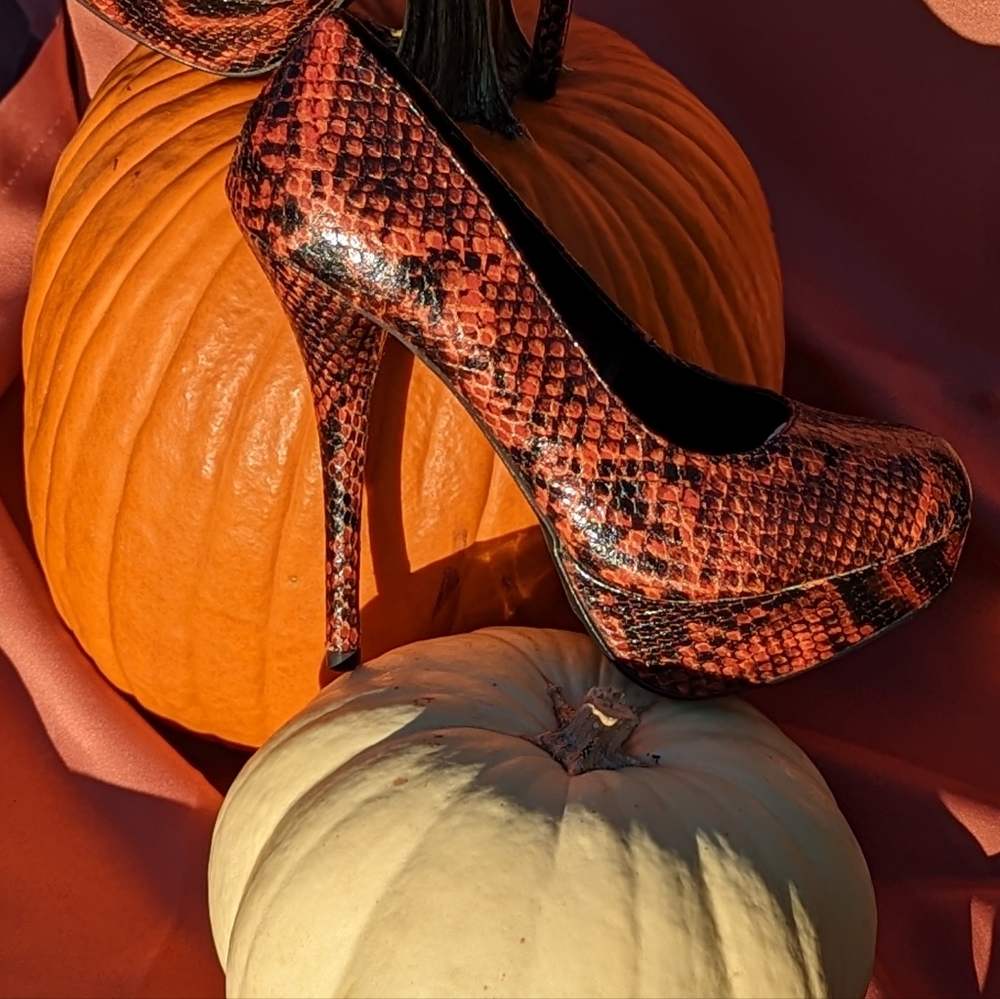 Python Pumps